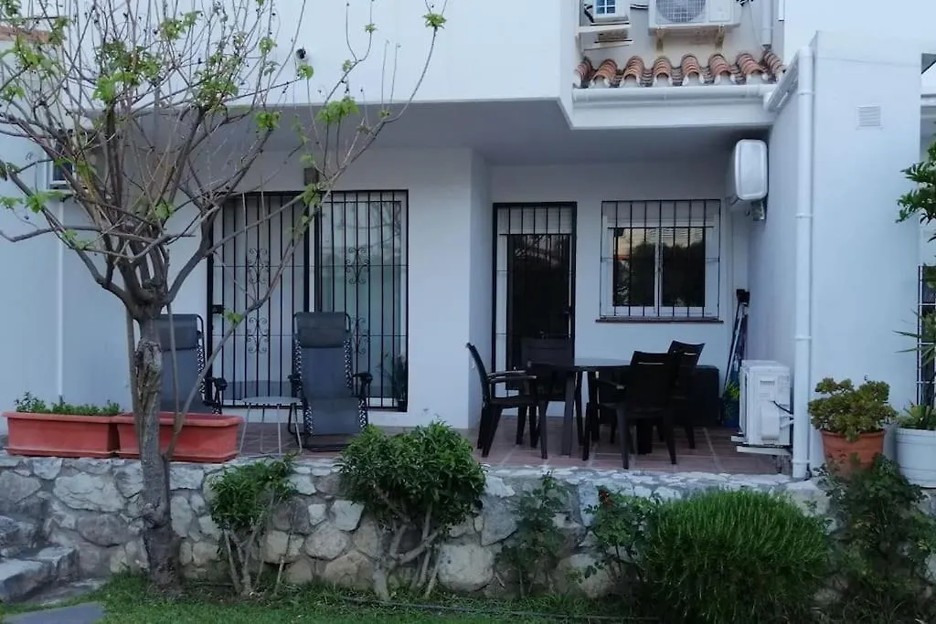 Beautiful Apartment In La Carihuela, Torremolinos contacts